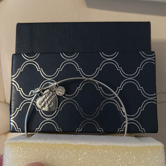 Silver Plated Guardian Angel Bracelet - Picture 2 of 3